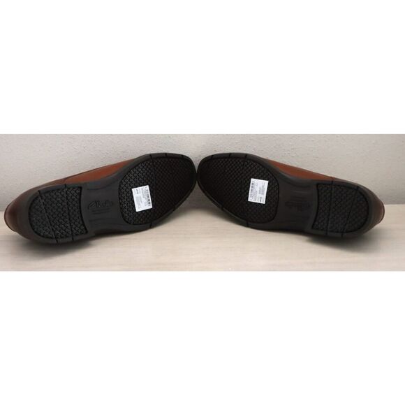 Loafers_&_Slip_Ons
